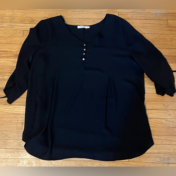 Black blouse - Picture 2 of 2